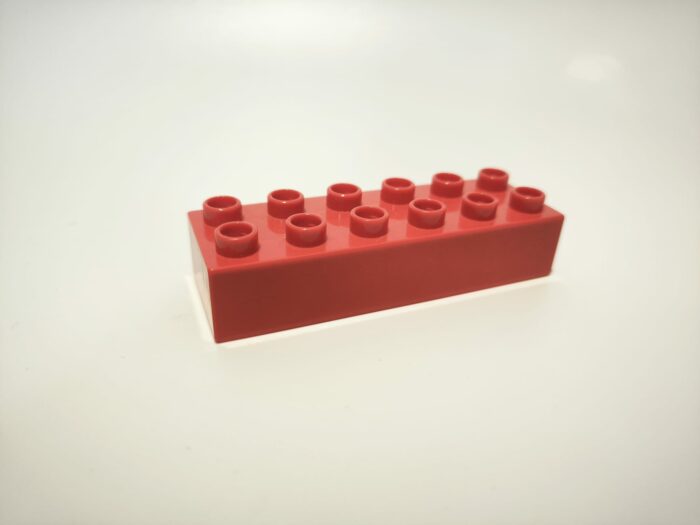 Lego duplo kostka 2x6 červená